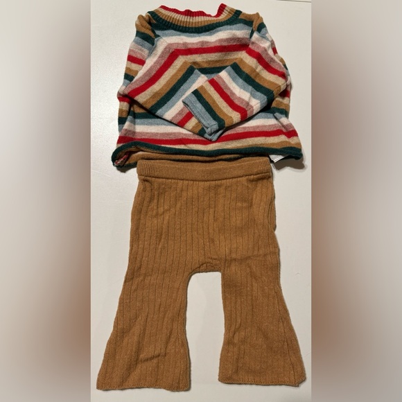 Baby Gap Striped Sweater with flares 0-3 months - Picture 2 of 4